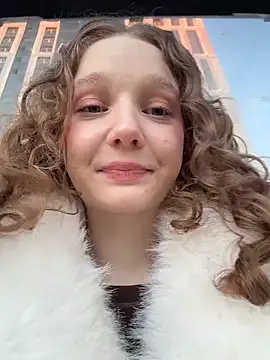 outside rosy online show from 03-21-26, 04:11