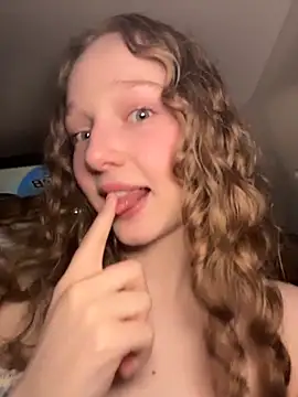 outside rosy online show from 03-13-26, 04:45