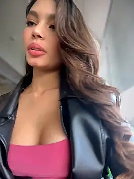 Snapshot of Amaliarand chatting on 02-27-26, 09:14 Amaliarand online show from 02-27-26, 09:14