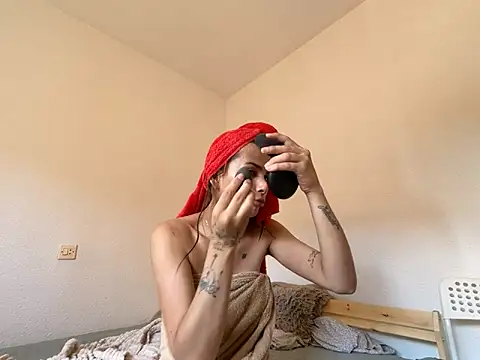 Lily WellGifted online show from 05-17-26, 02:17