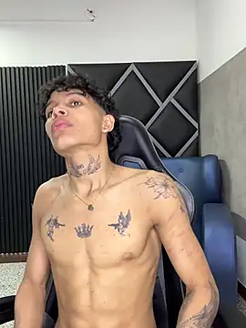 Snapshot of Dogan_Renzo0 chatting on 02-09-26, 08:51 Dogan Renzo0 online show from 02-09-26, 08:51