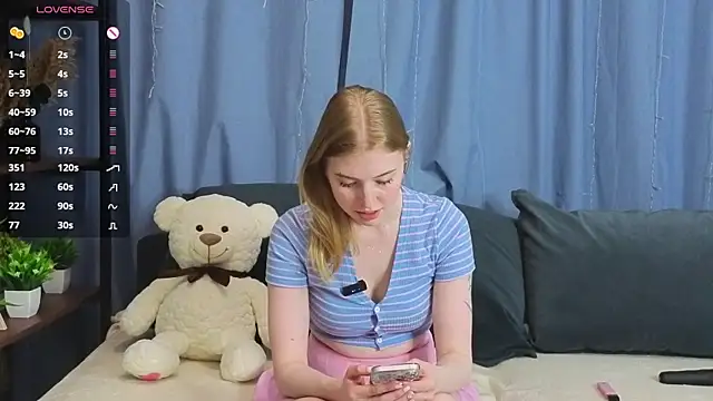 LanaRoxxy online show from 03-19-26, 12:38