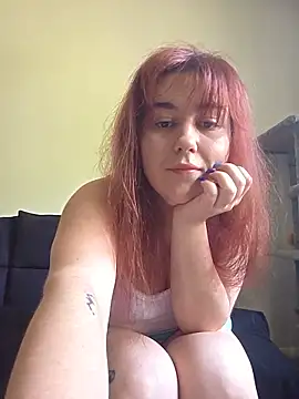 Snapshot of Ashlovescannabis chatting on 06-14-26, 01:56 Ashlovescannabis online show from 06-14-26, 01:56