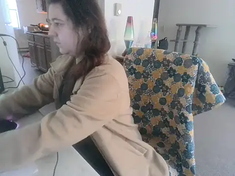 Snapshot of Ashlovescannabis chatting on 02-03-26, 12:32 Ashlovescannabis online show from 02-03-26, 12:32