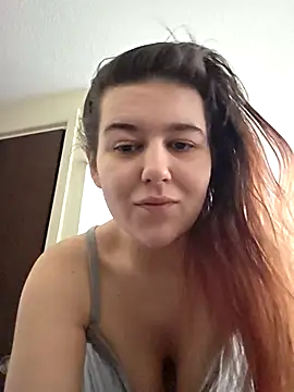 Snapshot of Ashlovescannabis chatting on 02-01-26, 01:31 Ashlovescannabis online show from 02-01-26, 01:31