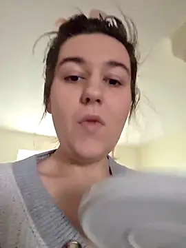 Snapshot of Ashlovescannabis chatting on 02-26-26, 01:55 Ashlovescannabis online show from 02-26-26, 01:55