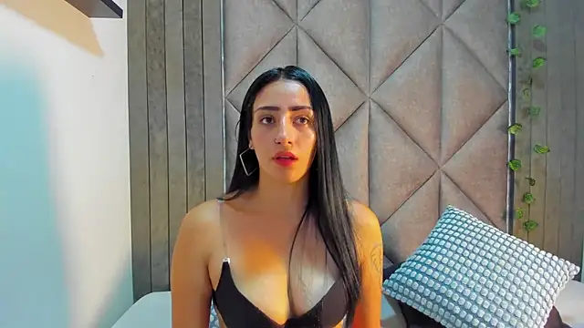 Snapshot of AmmyRouse__ chatting on 03-01-26, 11:54 AmmyRouse online show from 03-01-26, 11:54