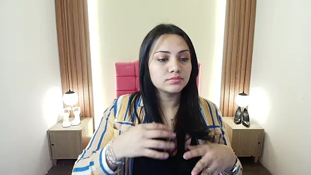 IvonneRoss  online show from 02-27-26, 12:16