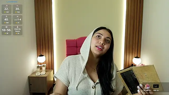 IvonneRoss  online show from 03-27-26, 12:06