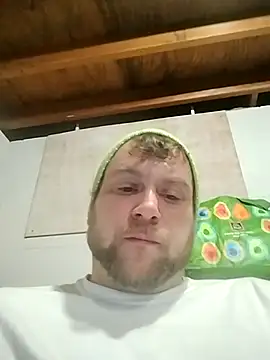 CutebooTee online show from 01-19-26, 01:42