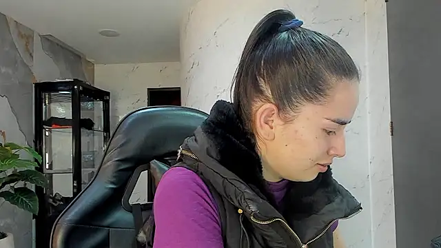 Qetsyah tf online show from 02-07-26, 02:14