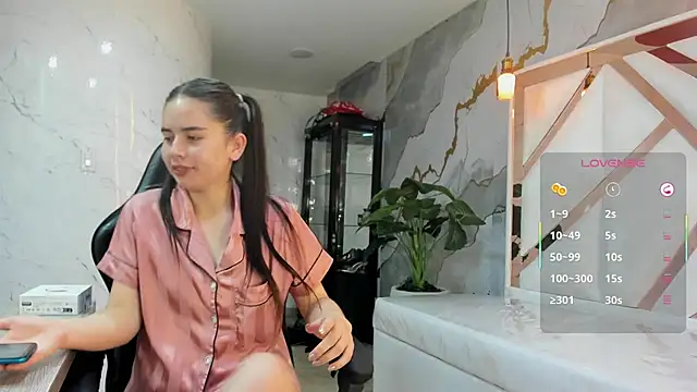 Qetsyah tf online show from 03-28-26, 01:23