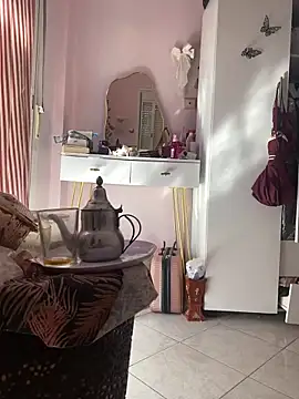 Snapshot of Rabab_Queen chatting on 03-13-26, 03:06 Rabab Queen online show from 03-13-26, 03:06