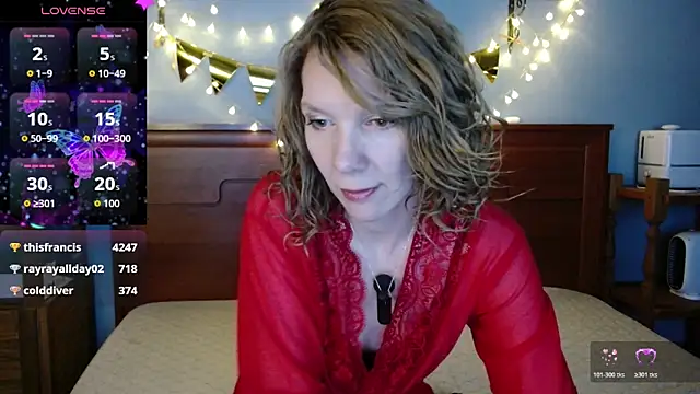 Daisy Lovely online show from 04-01-26, 04:14