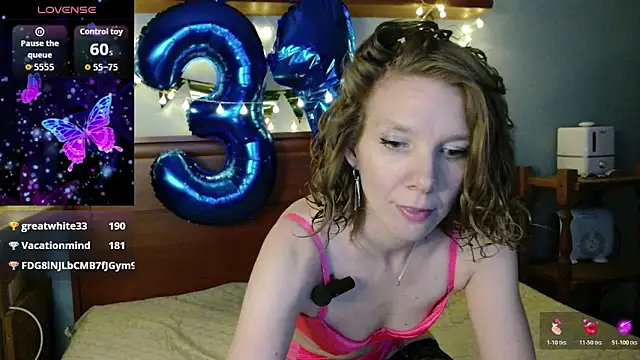 Daisy Lovely online show from 02-25-26, 04:34