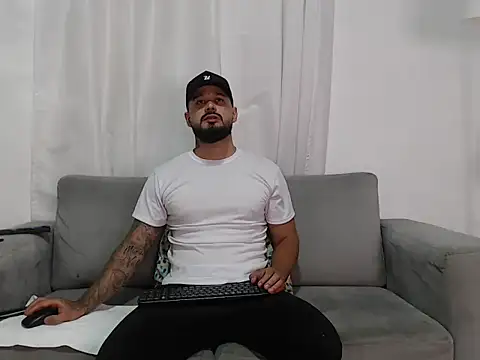 Snapshot of Handsomen69 chatting on 02-24-26, 12:55 Handsomen69 online show from 02-24-26, 12:55