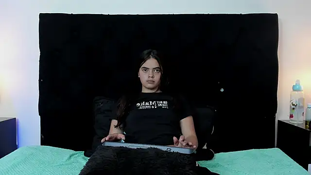 queen missy online show from 04-10-26, 08:16