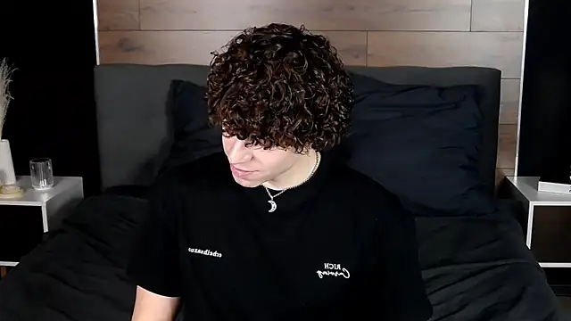 TylerGibson online show from 02-06-26, 04:14