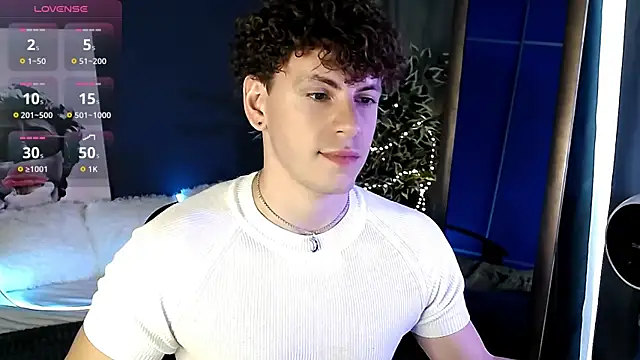 TylerGibson online show from 06-18-26, 02:55