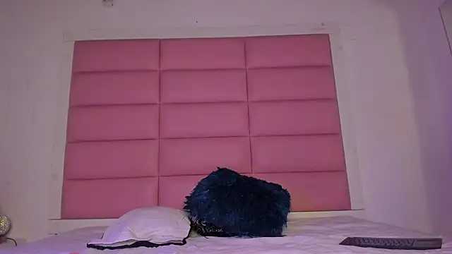 Catalinna 03 online show from 02-13-26, 01:00