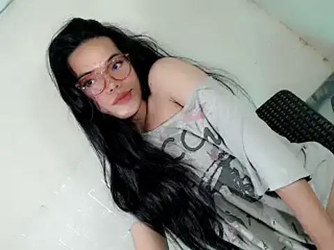 Urhotfucking veronica1 online show from 02-28-26, 07:02