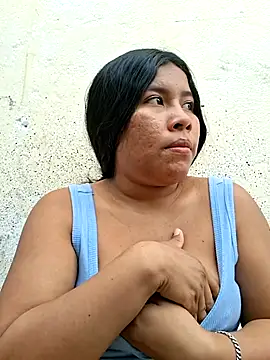 Snapshot of Sweet-Dirty-Storm chatting on 02-23-26, 03:45 Sweet-Dirty-Storm online show from 02-23-26, 03:45