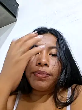 Snapshot of Sweet-Dirty-Storm chatting on 02-28-26, 04:01 Sweet-Dirty-Storm online show from 02-28-26, 04:01