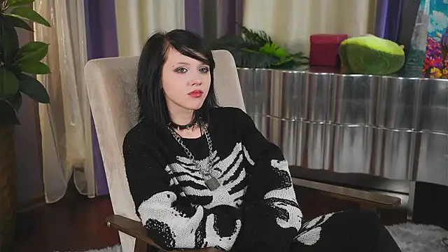 KristalWestall online show from 01-17-26, 01:04