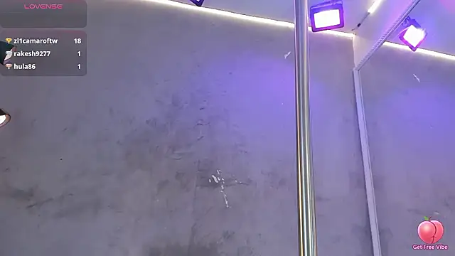 isabella nowa online show from 03-18-26, 03:35