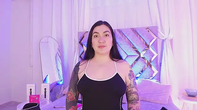 KathiaJenner online show from 06-17-26, 11:09