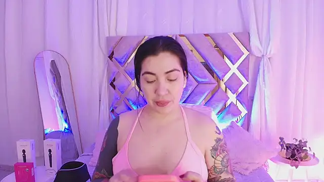 KathiaJenner online show from 07-15-26, 11:28