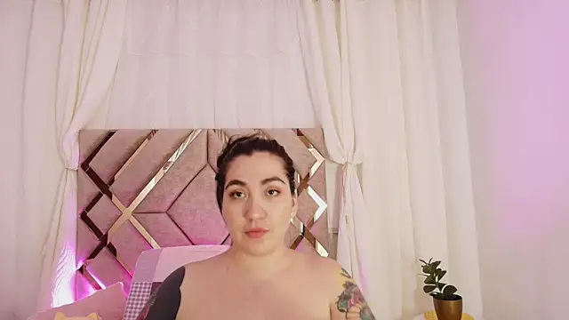 KathiaJenner online show from 04-30-26, 08:10