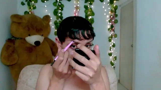 Snapshot of princess1609 chatting on 02-11-26, 01:22 princess1609 online show from 02-11-26, 01:22