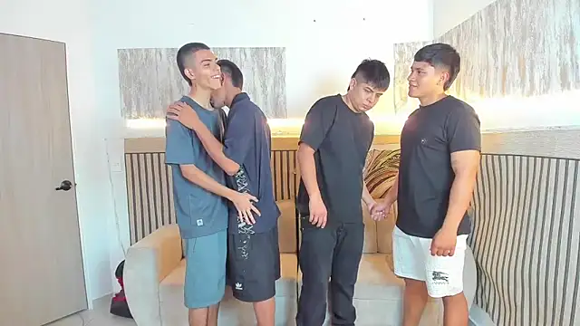 friendslikeplay online show from 02-06-26, 09:22