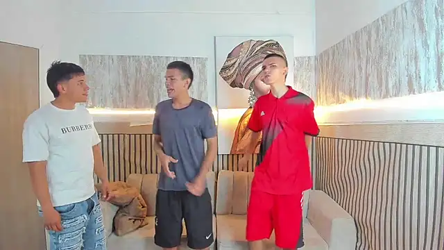 friendslikeplay online show from 02-10-26, 09:14