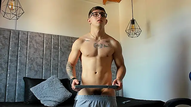 Snapshot of Calvin_Hunter chatting on 02-25-26, 08:19 Calvin Hunter online show from 02-25-26, 08:19