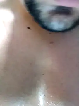 Snapshot of AxelWhitte chatting on 02-17-26, 06:05 AxelWhitte online show from 02-17-26, 06:05