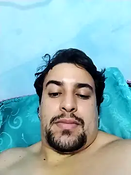 Snapshot of AxelWhitte chatting on 02-18-26, 06:59 AxelWhitte online show from 02-18-26, 06:59