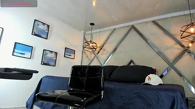 Dusan Grey77 online show from 02-06-26, 03:46