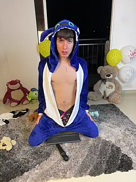 Naim TheKing online show from 03-18-26, 12:25