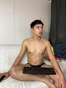 Caydensmit online show from 03-01-26, 04:01