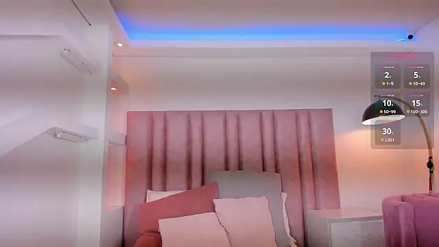 Im LunaLuxe online show from 02-27-26, 08:19