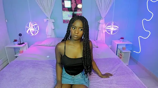 Snapshot of naomi_campell chatting on 03-01-26, 05:35 naomi campell online show from 03-01-26, 05:35