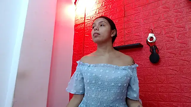 juliette18rose online show from 02-05-26, 07:43