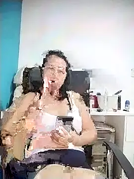 RosseLaure online show from 05-30-26, 02:40