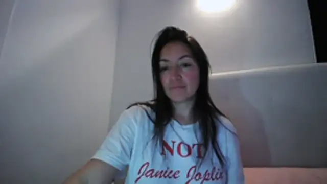 Yulian Milf online show from 03-05-26, 01:30