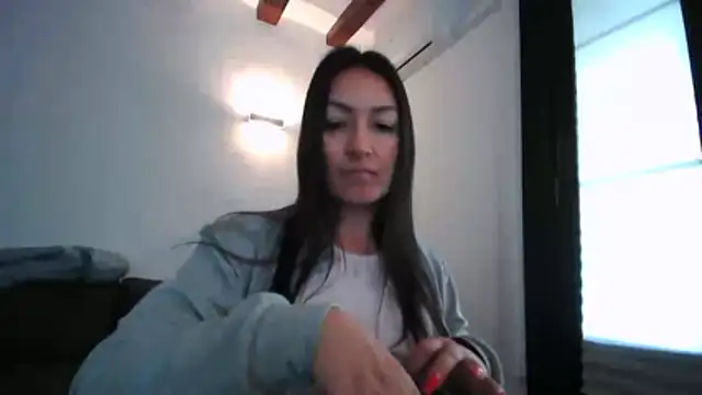 Yulian Milf online show from 03-12-26, 11:03