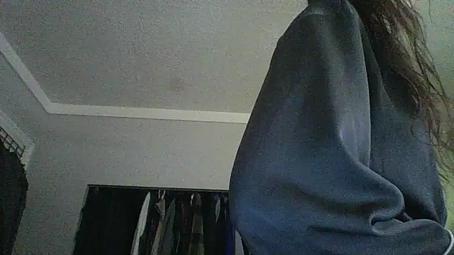 coriplaymate229848 online show from 05-05-26, 10:24