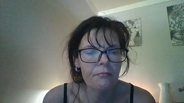 coriplaymate229848 online show from 04-28-26, 10:47