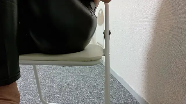 kyuleather online show from 02-28-26, 01:11